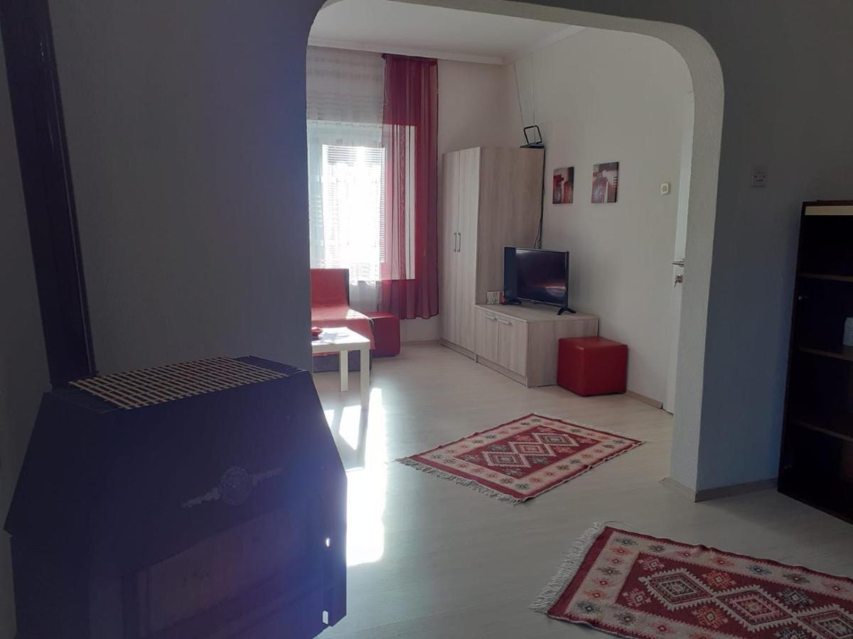 Alex Apartments Kruševo Exteriör bild